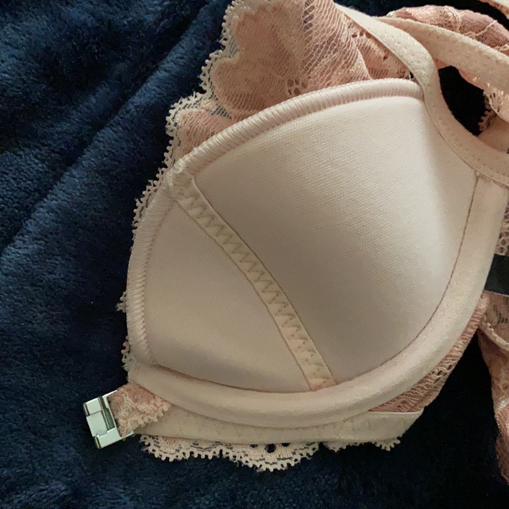 Pink Bralette - Picture 6 of 7